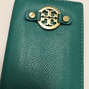 Tory Burch card and ID holder Turquoise color used